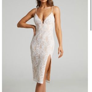 Showpo lace dress size 6